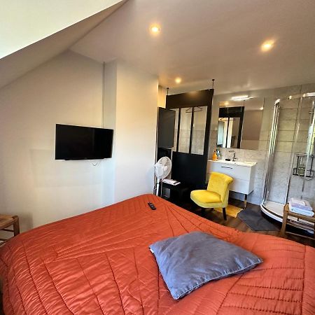 Chambre Chez Alain Et Armelle Avoine エクステリア 写真